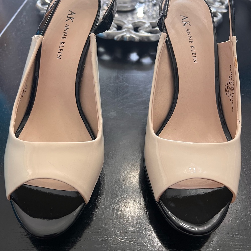 Anne Klein Black and Cream Slingback Heels
